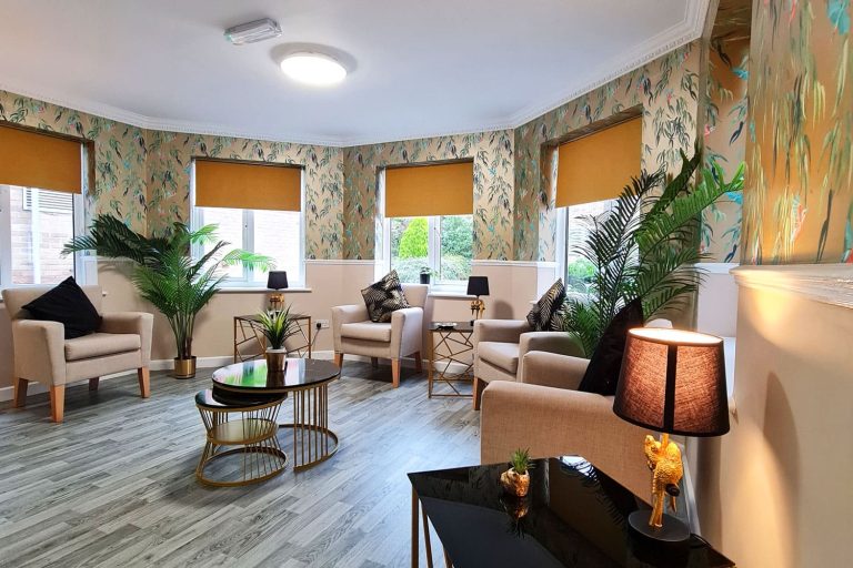 Hesslewood House lounge