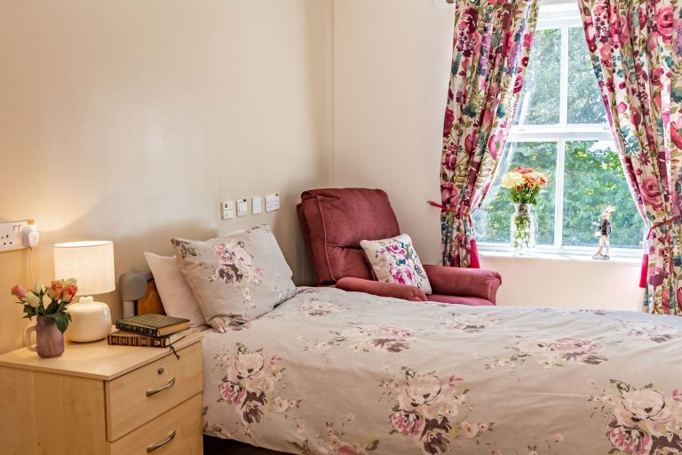 Mary Chapman Court bedroom